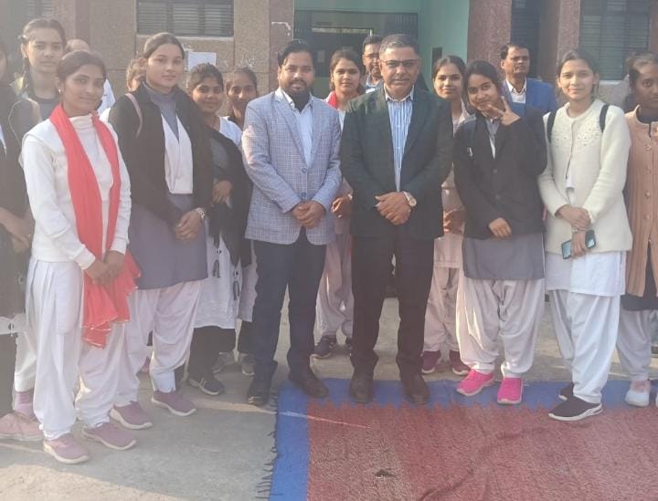 राष्ट्रीय सेवा योजना का उद्देश्य सामुदायिक सेवा व जिम्मेदारी विकसित करना