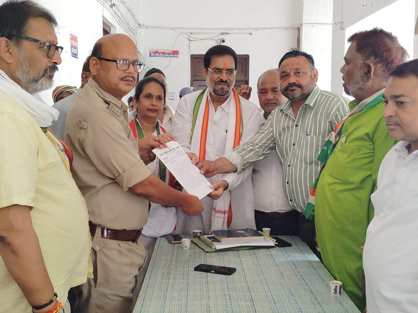 कांग्रेस ने विधानसभा अध्यक्ष के खिलाफ कोतवाली में दी तहरीर, उन्नाव के वायरल वीडियो को लेकर जांच की मांग